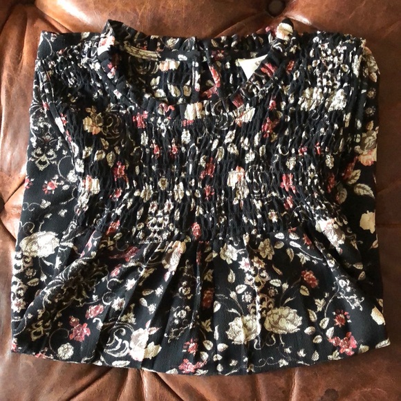 Black Floral Tank - Picture 7 of 7